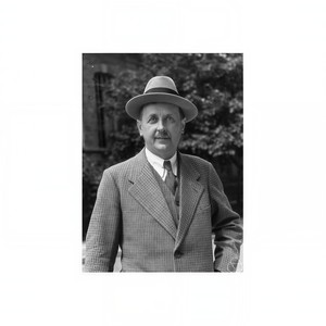 Hermann Bick资料,Hermann Bick最新歌曲,Hermann BickMV视频,Hermann Bick音乐专辑,Hermann Bick好听的歌