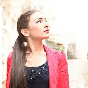 Elly资料,Elly最新歌曲,EllyMV视频,Elly音乐专辑,Elly好听的歌