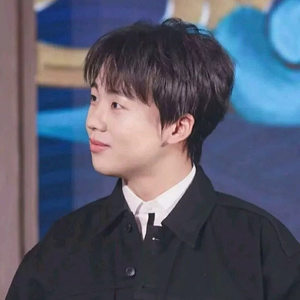 诸葛钢铁资料,诸葛钢铁最新歌曲,诸葛钢铁MV视频,诸葛钢铁音乐专辑,诸葛钢铁好听的歌