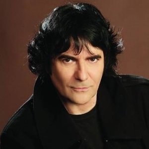Renato Zero资料,Renato Zero最新歌曲,Renato ZeroMV视频,Renato Zero音乐专辑,Renato Zero好听的歌