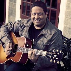 Fernandinho资料,Fernandinho最新歌曲,FernandinhoMV视频,Fernandinho音乐专辑,Fernandinho好听的歌