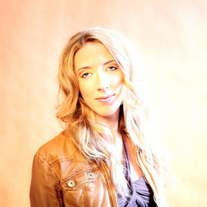 Victoria Banks资料,Victoria Banks最新歌曲,Victoria BanksMV视频,Victoria Banks音乐专辑,Victoria Banks好听的歌