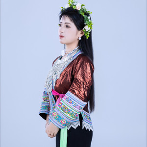 韦小麦资料,韦小麦最新歌曲,韦小麦MV视频,韦小麦音乐专辑,韦小麦好听的歌