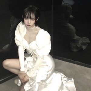 kiki资料,kiki最新歌曲,kikiMV视频,kiki音乐专辑,kiki好听的歌