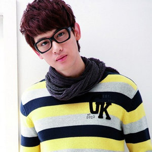 邹伟龙资料,邹伟龙最新歌曲,邹伟龙MV视频,邹伟龙音乐专辑,邹伟龙好听的歌