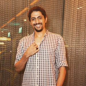 Hangi Tavakoli资料,Hangi Tavakoli最新歌曲,Hangi TavakoliMV视频,Hangi Tavakoli音乐专辑,Hangi Tavakoli好听的歌