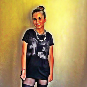 Dee Dee资料,Dee Dee最新歌曲,Dee DeeMV视频,Dee Dee音乐专辑,Dee Dee好听的歌