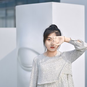 小玫瑰资料,小玫瑰最新歌曲,小玫瑰MV视频,小玫瑰音乐专辑,小玫瑰好听的歌