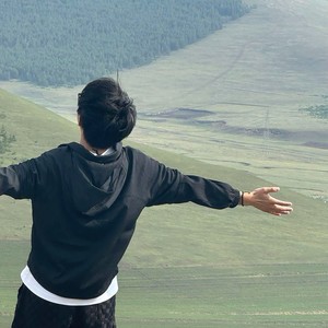 胡良伟资料,胡良伟最新歌曲,胡良伟MV视频,胡良伟音乐专辑,胡良伟好听的歌