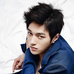 金明洙资料,金明洙最新歌曲,金明洙MV视频,金明洙音乐专辑,金明洙好听的歌