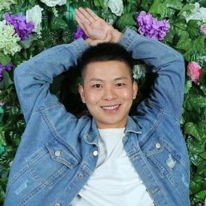 张海军资料,张海军最新歌曲,张海军MV视频,张海军音乐专辑,张海军好听的歌