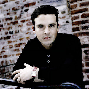 James Gaffigan资料,James Gaffigan最新歌曲,James GaffiganMV视频,James Gaffigan音乐专辑,James Gaffigan好听的歌