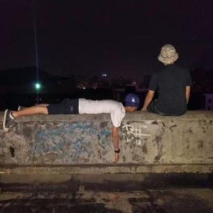 野孩子与诗资料,野孩子与诗最新歌曲,野孩子与诗MV视频,野孩子与诗音乐专辑,野孩子与诗好听的歌