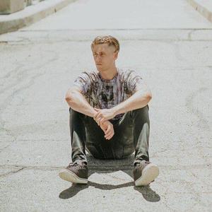 Barren Gates资料,Barren Gates最新歌曲,Barren GatesMV视频,Barren Gates音乐专辑,Barren Gates好听的歌