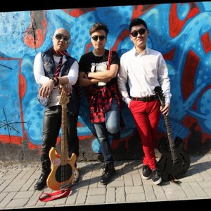 橡皮擦乐队资料,橡皮擦乐队最新歌曲,橡皮擦乐队MV视频,橡皮擦乐队音乐专辑,橡皮擦乐队好听的歌