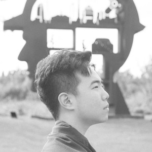 史鉴明资料,史鉴明最新歌曲,史鉴明MV视频,史鉴明音乐专辑,史鉴明好听的歌