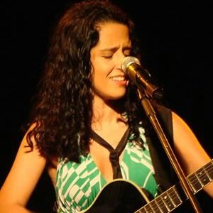Fernanda Porto资料,Fernanda Porto最新歌曲,Fernanda PortoMV视频,Fernanda Porto音乐专辑,Fernanda Porto好听的歌