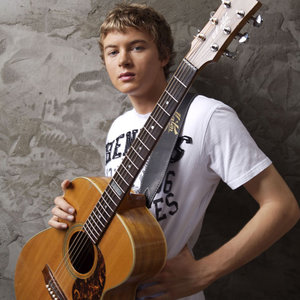 Joe Robinson资料,Joe Robinson最新歌曲,Joe RobinsonMV视频,Joe Robinson音乐专辑,Joe Robinson好听的歌