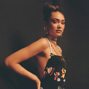 Joy Crookes资料,Joy Crookes最新歌曲,Joy CrookesMV视频,Joy Crookes音乐专辑,Joy Crookes好听的歌