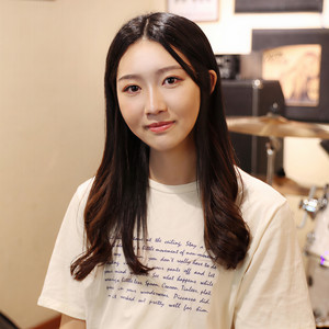 张雨萌资料,张雨萌最新歌曲,张雨萌MV视频,张雨萌音乐专辑,张雨萌好听的歌