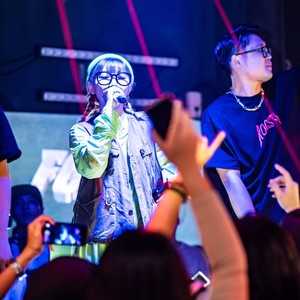 冯泳资料,冯泳最新歌曲,冯泳MV视频,冯泳音乐专辑,冯泳好听的歌