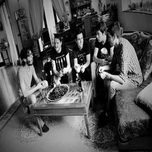 Glances资料,Glances最新歌曲,GlancesMV视频,Glances音乐专辑,Glances好听的歌