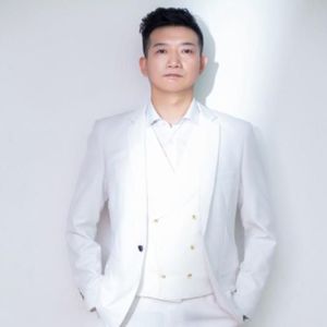 张远峰资料,张远峰最新歌曲,张远峰MV视频,张远峰音乐专辑,张远峰好听的歌