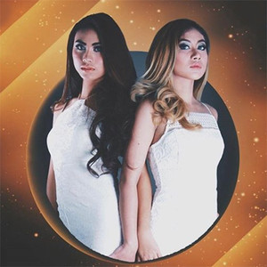 Dewi Dewi资料,Dewi Dewi最新歌曲,Dewi DewiMV视频,Dewi Dewi音乐专辑,Dewi Dewi好听的歌