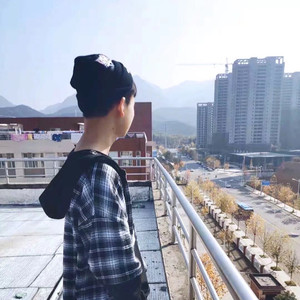 周毅轩资料,周毅轩最新歌曲,周毅轩MV视频,周毅轩音乐专辑,周毅轩好听的歌