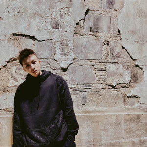 刘三句资料,刘三句最新歌曲,刘三句MV视频,刘三句音乐专辑,刘三句好听的歌