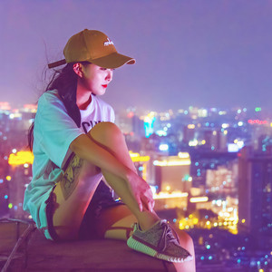 咩咩资料,咩咩最新歌曲,咩咩MV视频,咩咩音乐专辑,咩咩好听的歌