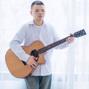 谭震资料,谭震最新歌曲,谭震MV视频,谭震音乐专辑,谭震好听的歌