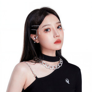 新儿资料,新儿最新歌曲,新儿MV视频,新儿音乐专辑,新儿好听的歌