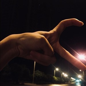 样 (Live)