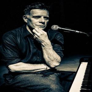 Ricky Ross资料,Ricky Ross最新歌曲,Ricky RossMV视频,Ricky Ross音乐专辑,Ricky Ross好听的歌