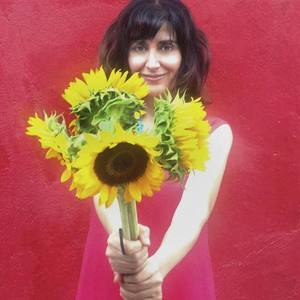 Luthea Salom资料,Luthea Salom最新歌曲,Luthea SalomMV视频,Luthea Salom音乐专辑,Luthea Salom好听的歌