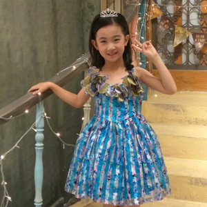 钟雨桐资料,钟雨桐最新歌曲,钟雨桐MV视频,钟雨桐音乐专辑,钟雨桐好听的歌