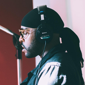 Lil Golden Shades资料,Lil Golden Shades最新歌曲,Lil Golden ShadesMV视频,Lil Golden Shades音乐专辑,Lil Golden Shades好听的歌