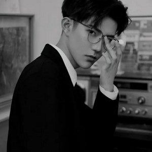 小度°资料,小度°最新歌曲,小度°MV视频,小度°音乐专辑,小度°好听的歌