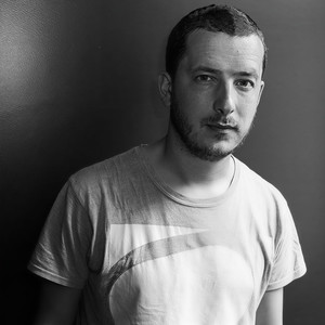 Throwing Snow资料,Throwing Snow最新歌曲,Throwing SnowMV视频,Throwing Snow音乐专辑,Throwing Snow好听的歌