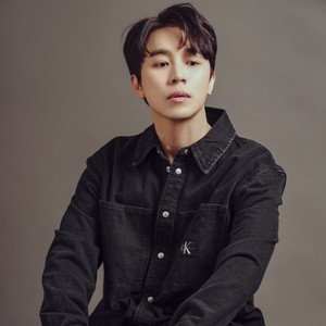 홍석민 (洪硕敏)资料,홍석민 (洪硕敏)最新歌曲,홍석민 (洪硕敏)MV视频,홍석민 (洪硕敏)音乐专辑,홍석민 (洪硕敏)好听的歌