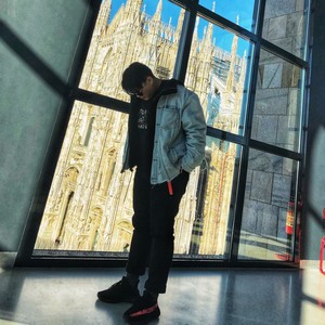 大suki资料,大suki最新歌曲,大sukiMV视频,大suki音乐专辑,大suki好听的歌