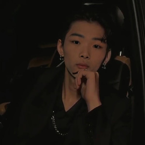 吉汪约布资料,吉汪约布最新歌曲,吉汪约布MV视频,吉汪约布音乐专辑,吉汪约布好听的歌