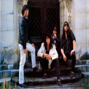 President资料,President最新歌曲,PresidentMV视频,President音乐专辑,President好听的歌