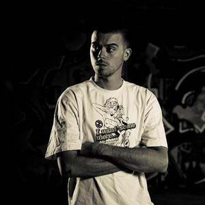 M.I.L.O资料,M.I.L.O最新歌曲,M.I.L.OMV视频,M.I.L.O音乐专辑,M.I.L.O好听的歌