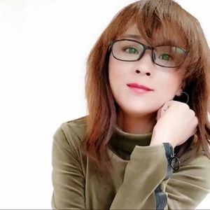 方亿薪资料,方亿薪最新歌曲,方亿薪MV视频,方亿薪音乐专辑,方亿薪好听的歌