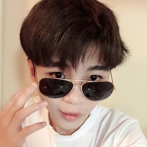 李哲资料,李哲最新歌曲,李哲MV视频,李哲音乐专辑,李哲好听的歌