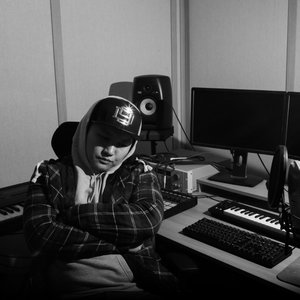 트왱스타 (Twangsta)资料,트왱스타 (Twangsta)最新歌曲,트왱스타 (Twangsta)MV视频,트왱스타 (Twangsta)音乐专辑,트왱스타 (Twangsta)好听的歌