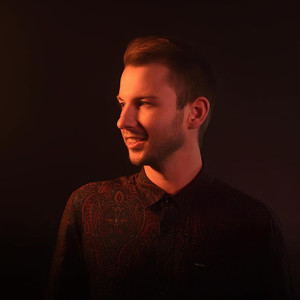 Aron Matthews资料,Aron Matthews最新歌曲,Aron MatthewsMV视频,Aron Matthews音乐专辑,Aron Matthews好听的歌