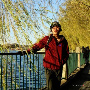 枫声萧萧资料,枫声萧萧最新歌曲,枫声萧萧MV视频,枫声萧萧音乐专辑,枫声萧萧好听的歌